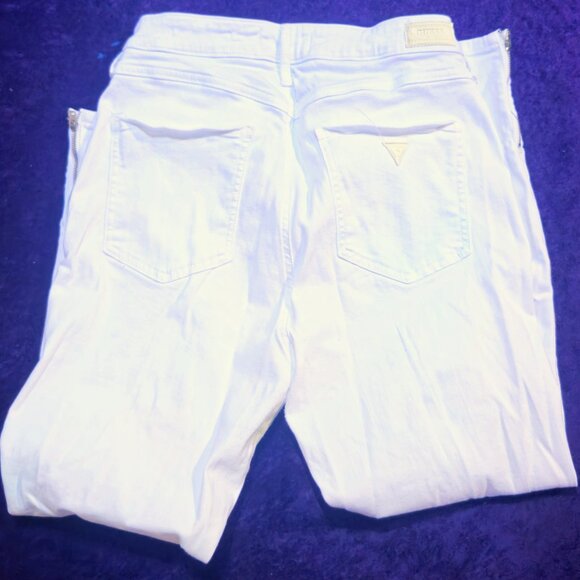 Guess Pre-loved White Stretch Denim 1981 skinny crop jeans Size 31 - Picture 3 of 7